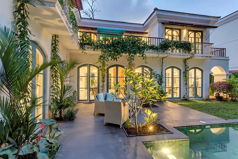 Content image for Exploring the World of Luxury Villas