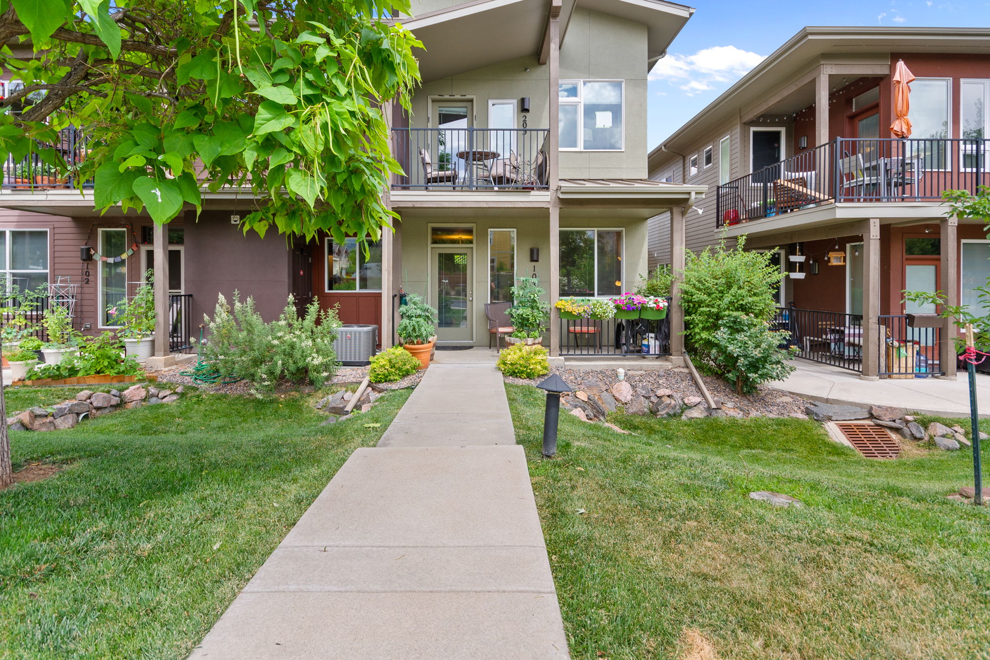 Featured image for Houses for Sale: Your Path to Homeownership