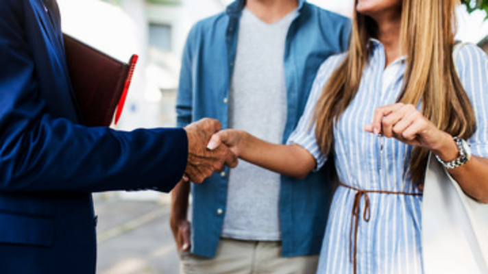 Featured image for The Art of Negotiation: Real Estate Deals Like a Pro